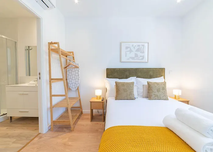 Campolide Cozy & Apartment *