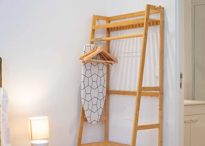 Apartment Campolide Cozy & *