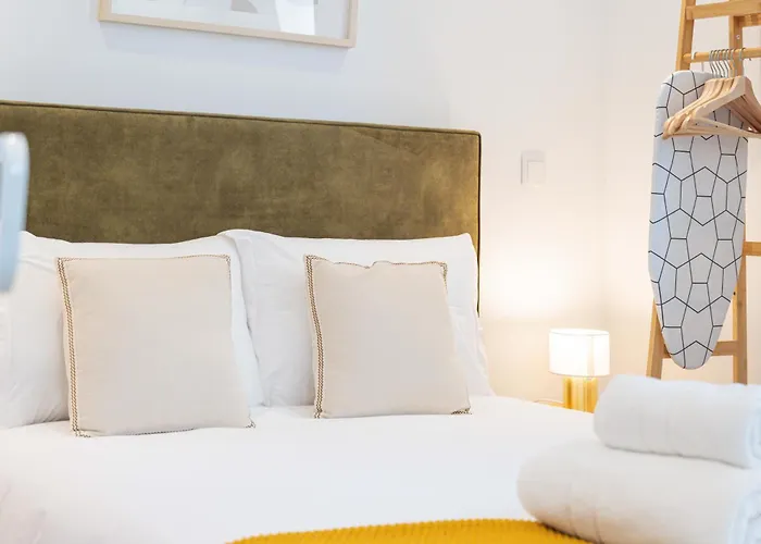 Apartment Campolide Cozy &