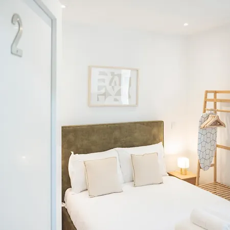 Apartment Campolide Cozy & *